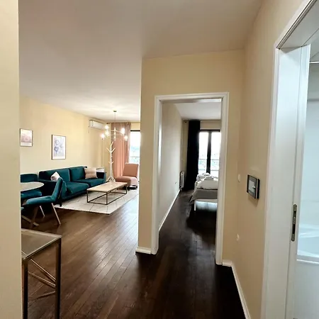 The Golden Sunset Flat * Skopje