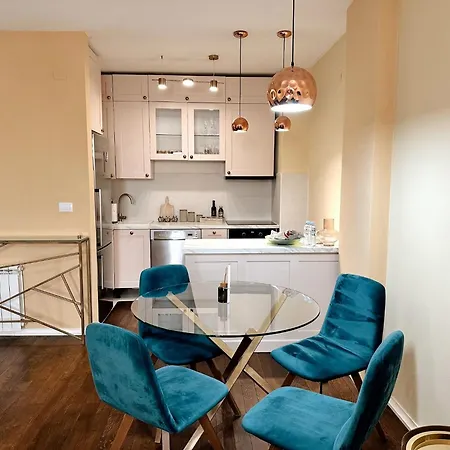 The Golden Sunset Flat Apartment Skopje