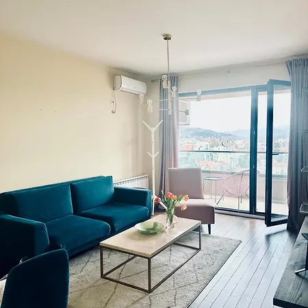 The Golden Sunset Flat * Üsküp